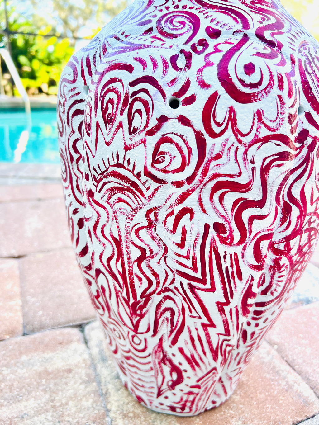 Florida Aura Painted Pot - White and Red