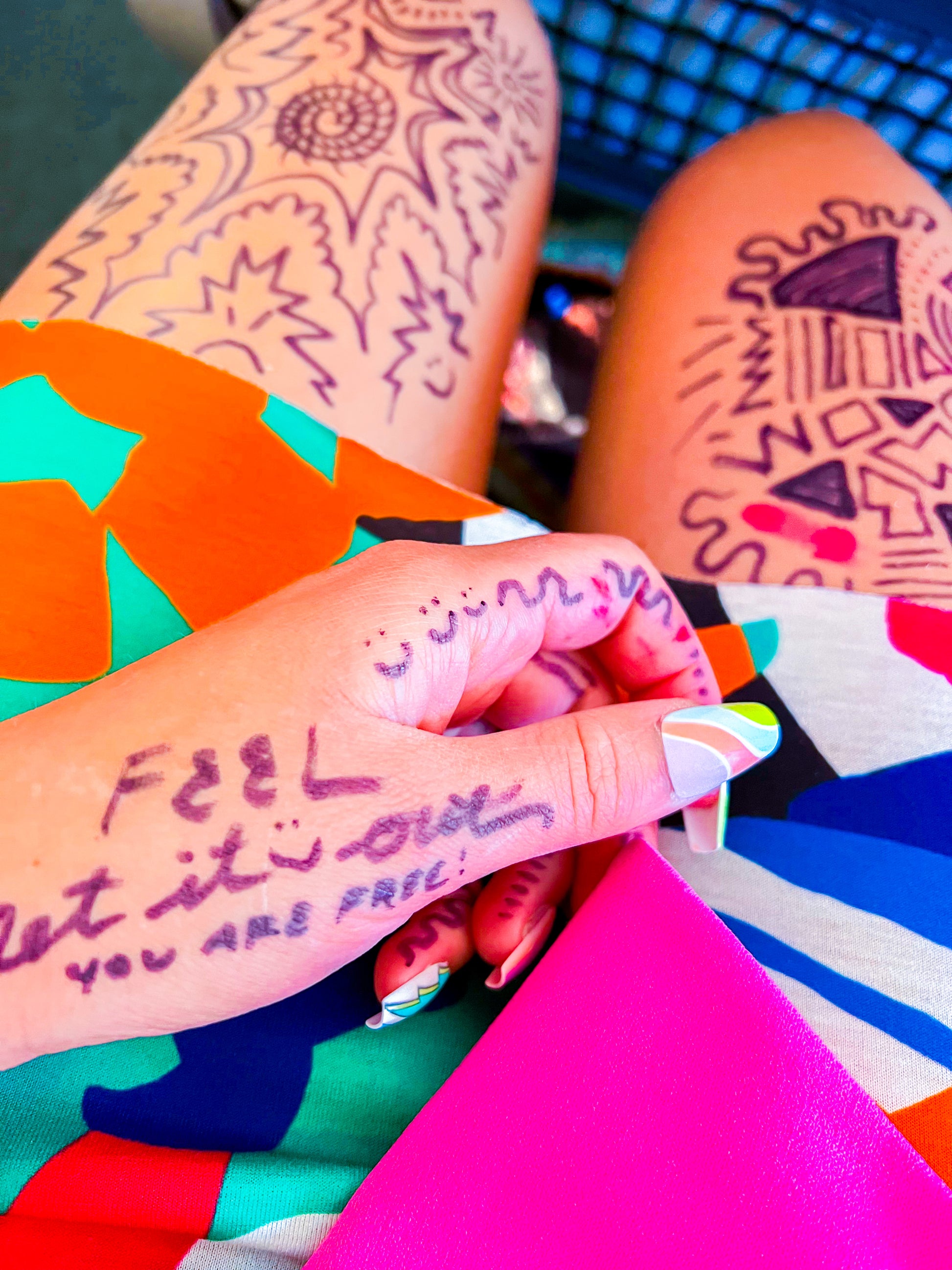 Feel & Let it Out Aura